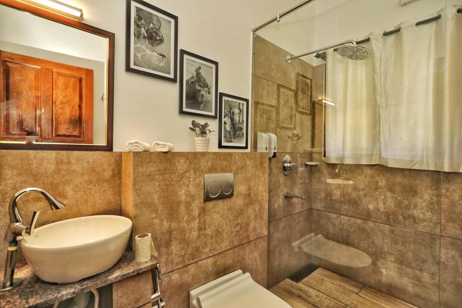 Vala House Hotel Черай Бийч Екстериор снимка